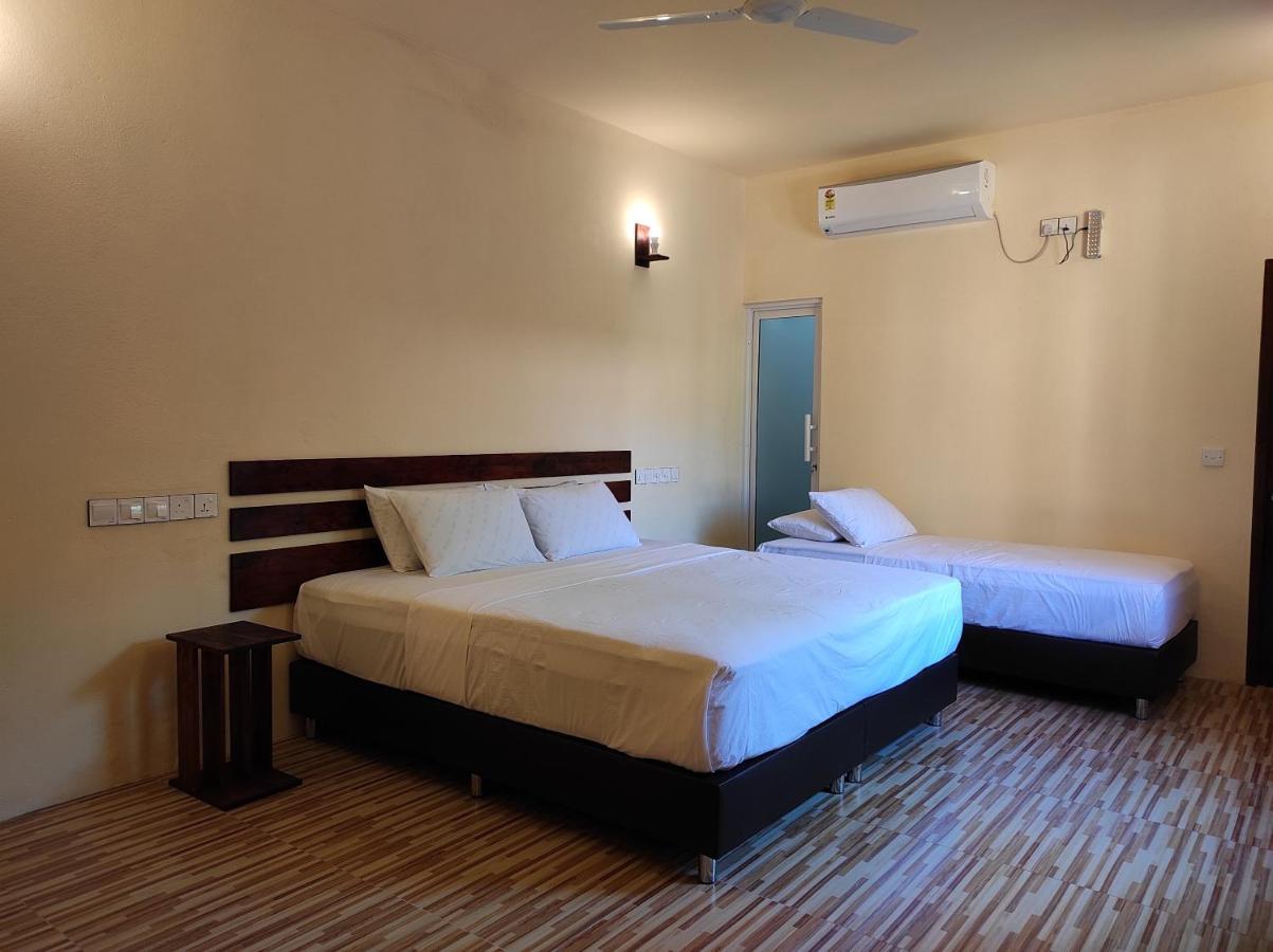 Shoreline Grand Thoddoo Luaran gambar