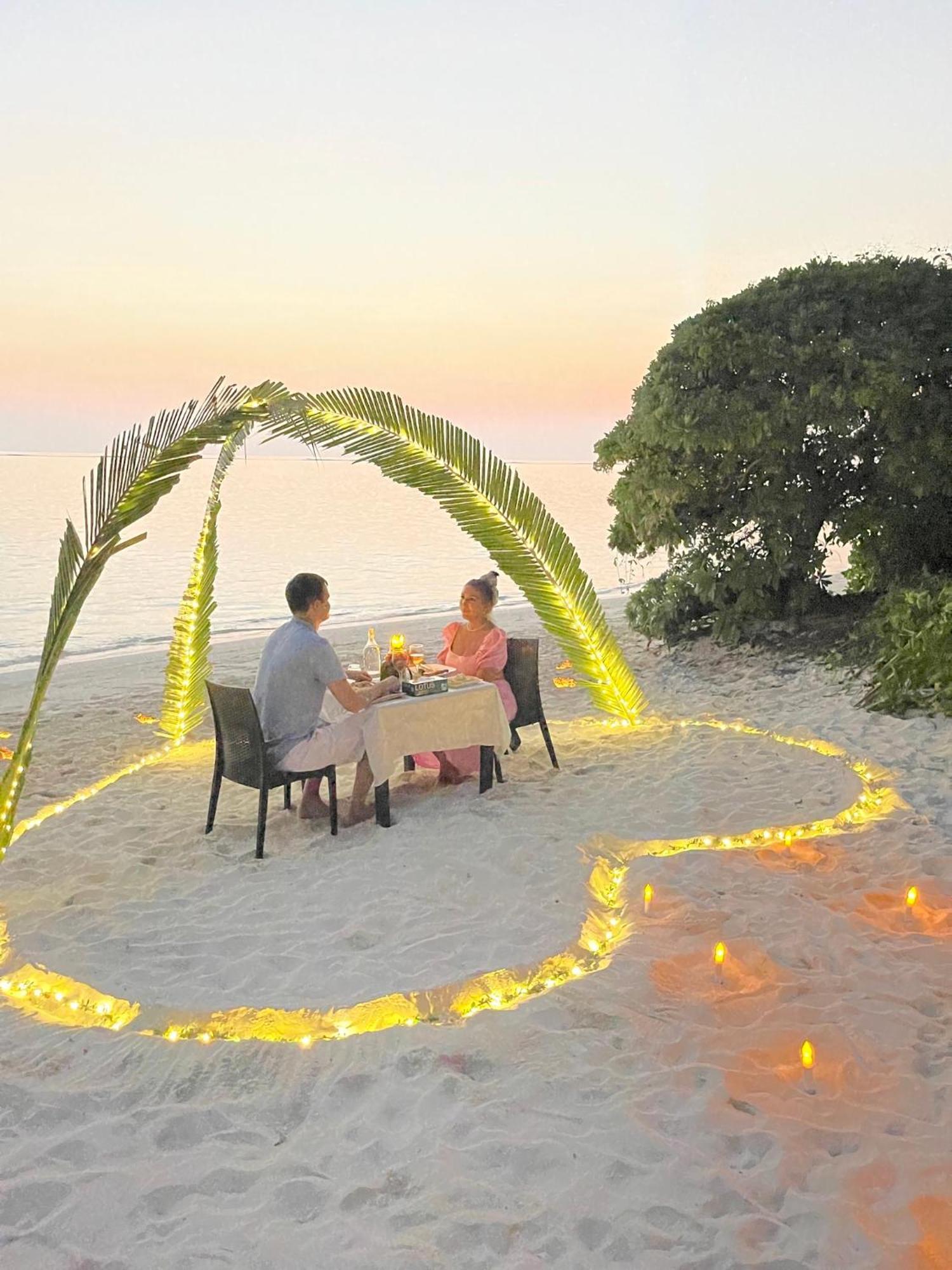Shoreline Grand Thoddoo Luaran gambar